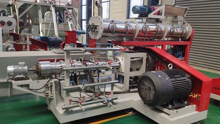 small vannamei shrimp feed extruder machine in South Africa